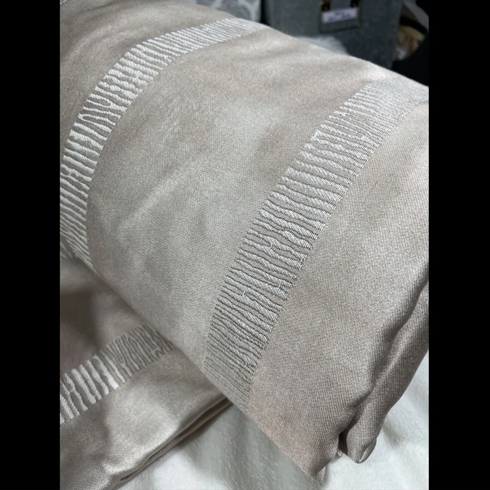 NIB Hotel‎ Collection Burnish Duvet Cover ONLY [ Full/Queen ]